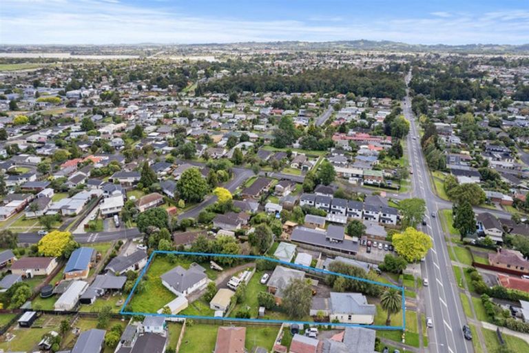 Photo of property in 433 Great South Road, Opaheke, Papakura, 2113