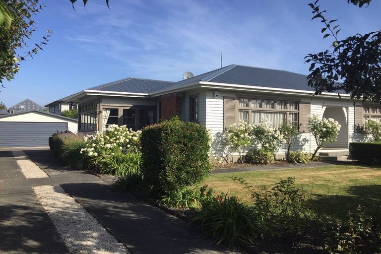 Photo of property in 6 Otara Street, Ilam, Christchurch, 8053