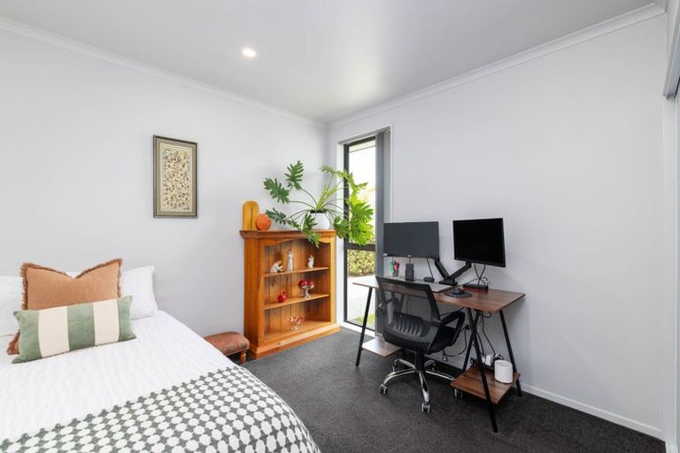 Photo of property in 22 George West Square West, Wigram, Christchurch, 8025