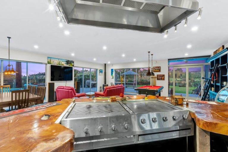 Photo of property in 189 Point View Drive, East Tamaki Heights, Auckland, 2016