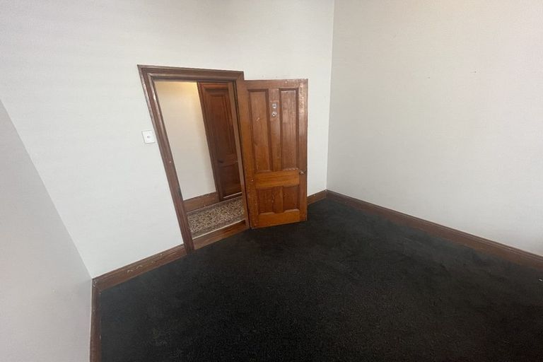 Photo of property in 15 Elizabeth Street, Petone, Lower Hutt, 5012