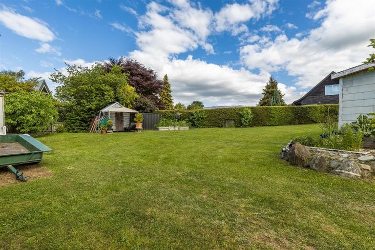 Photo of property in 97 Beacon Point Road, Wanaka, 9305
