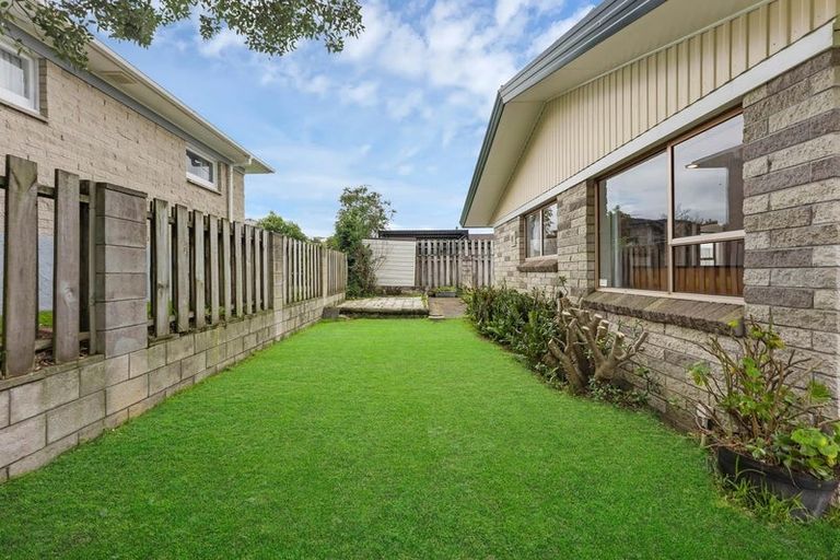 Photo of property in 20 Huber Street, Weymouth, Auckland, 2103