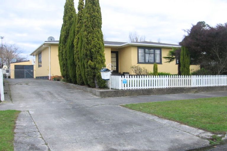 Photo of property in 51 Leeds Street, Milson, Palmerston North, 4414