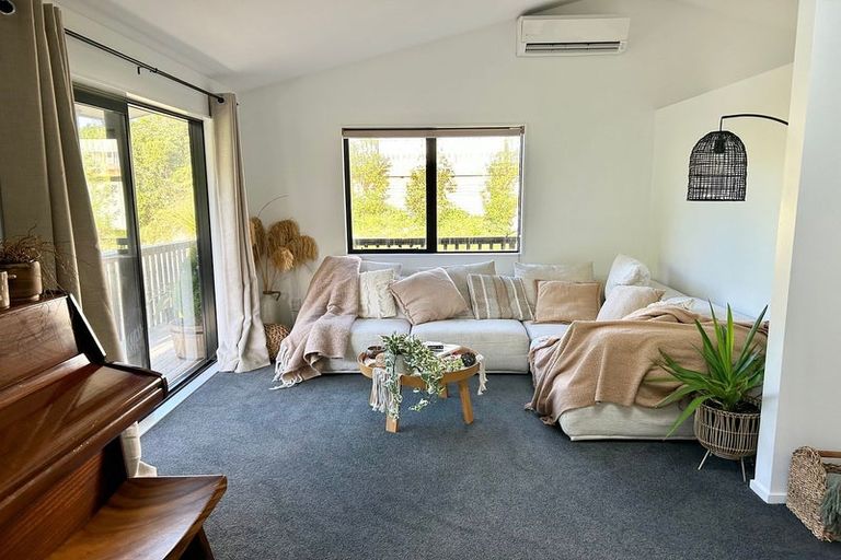 Photo of property in 404 Ohiro Road, Brooklyn, Wellington, 6021