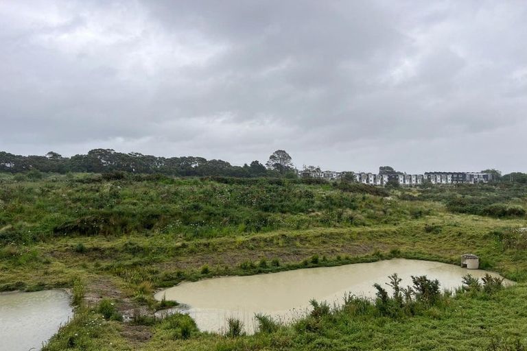 Photo of property in 2d/17 Crown Lynn Place, New Lynn, Auckland, 0600