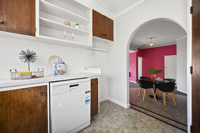 Photo of property in 23a Knighton Road, Hillcrest, Hamilton, 3216