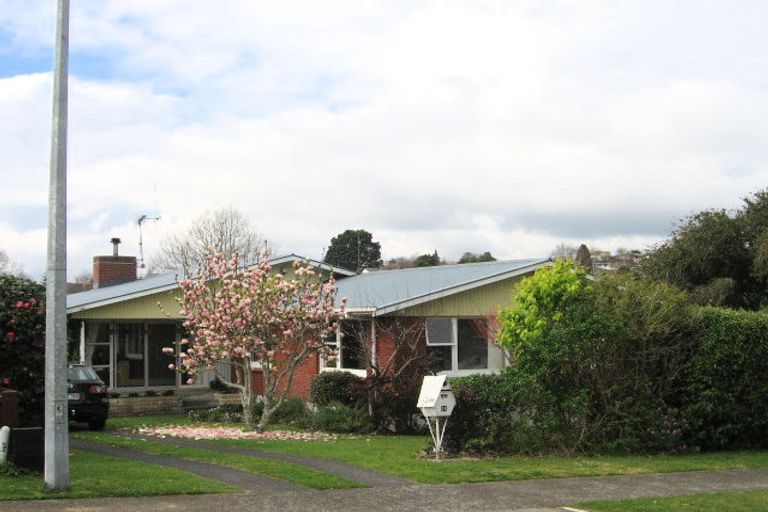 Photo of property in 24 Meadowland Street, Matua, Tauranga, 3110