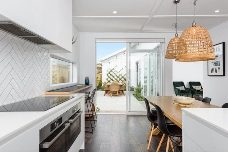 Photo of property in 5 Knightia Drive, Papamoa Beach, Papamoa, 3118