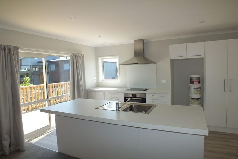 Photo of property in 387 Estuary Road, South New Brighton, Christchurch, 8062