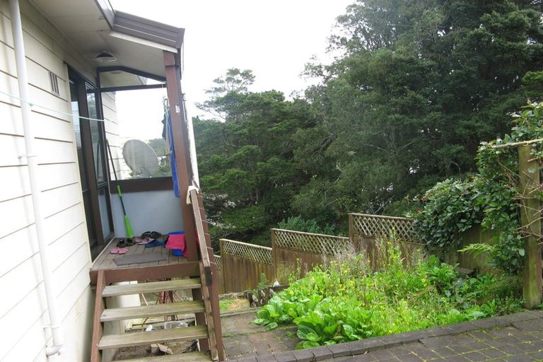 Photo of property in 2/41 Everglade Drive, Goodwood Heights, Auckland, 2105