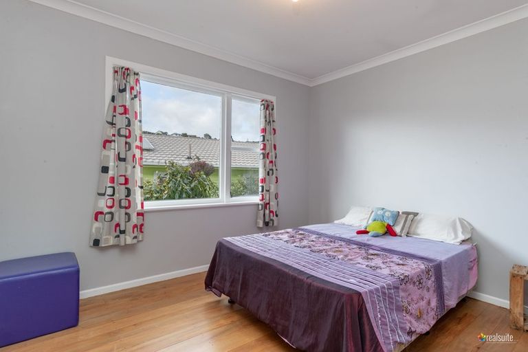 Photo of property in 8 Glen Alton Avenue, Paparangi, Wellington, 6037