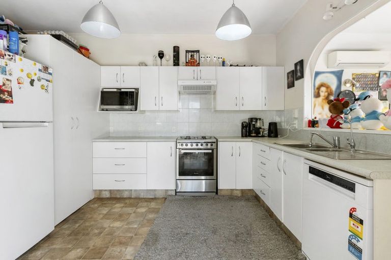 Photo of property in 9 Oregon Place, Papakura, 2110