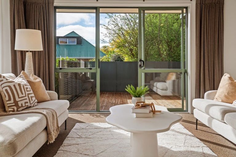 Photo of property in 14a Larch Place, Casebrook, Christchurch, 8051