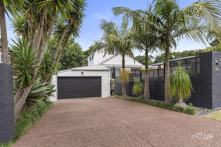 Photo of property in 50 Lagoon Way, West Harbour, Auckland, 0618