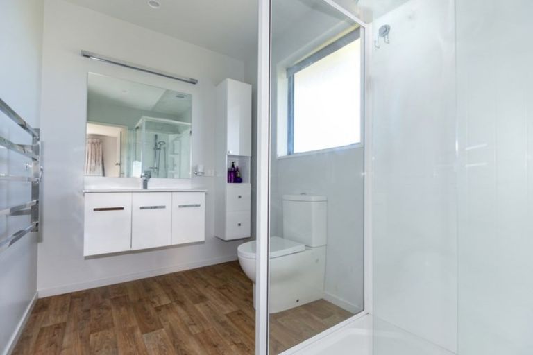 Photo of property in 10 William Hyde Place, Darfield, 7510