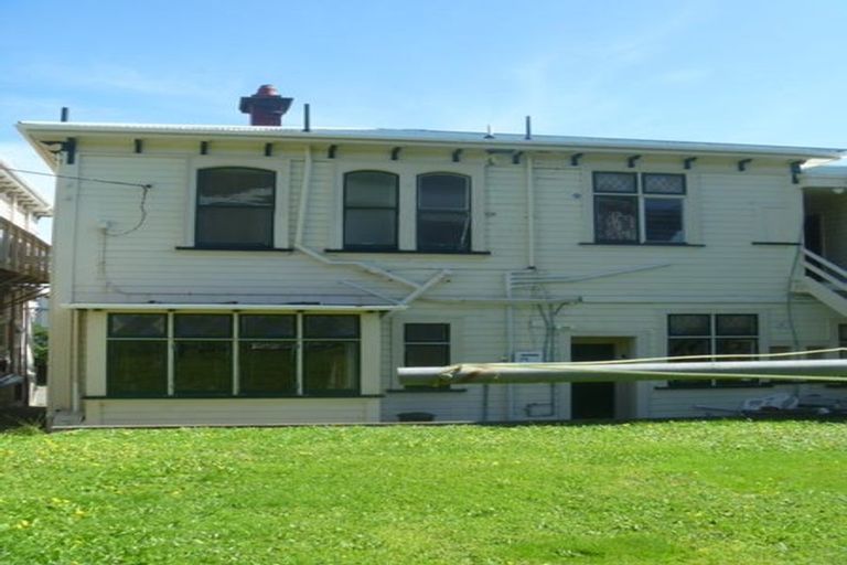 Photo of property in 5/15 Brougham Street, Mount Victoria, Wellington, 6011