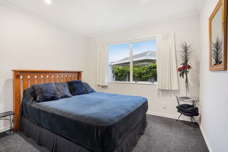 Photo of property in 9 Kalmia Dell, Mount Maunganui, 3116