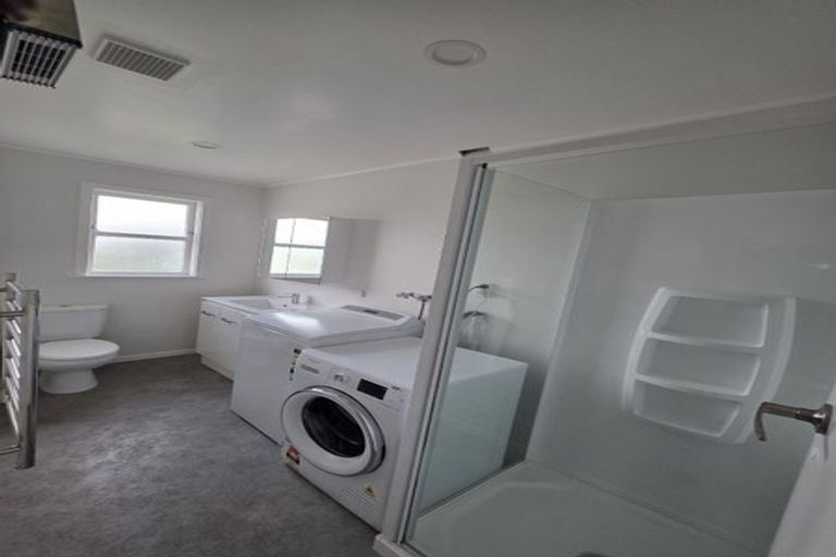 Photo of property in 1/1 Ohariu Road, Johnsonville, Wellington, 6037