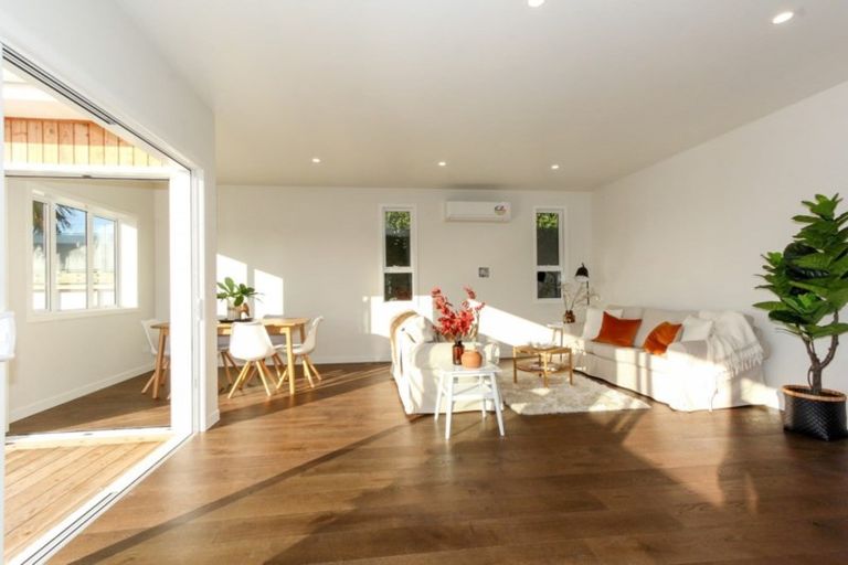 Photo of property in 125 Pendarves Street, New Plymouth, 4312