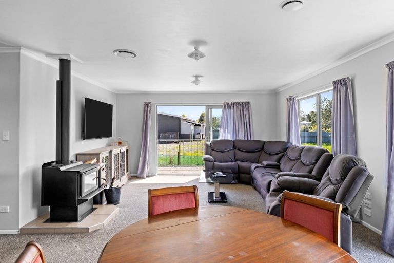 Photo of property in 33 Lower High Street, Marton, 4710