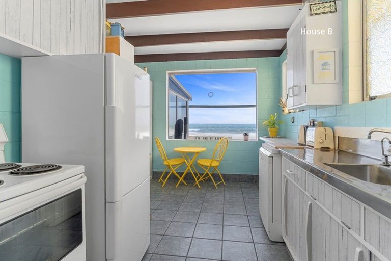 Photo of property in 225a Pukehina Parade, Pukehina, 3189