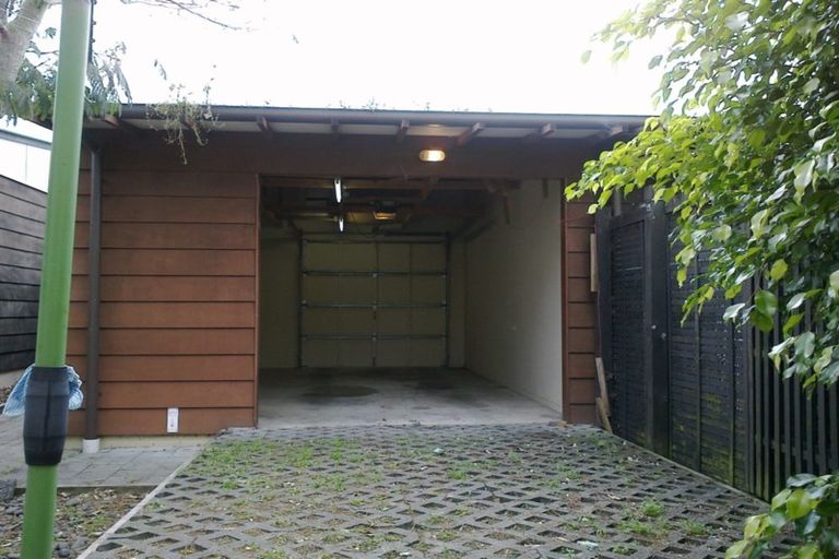 Photo of property in 20 Kirikiri Lane, East Tamaki, Auckland, 2013