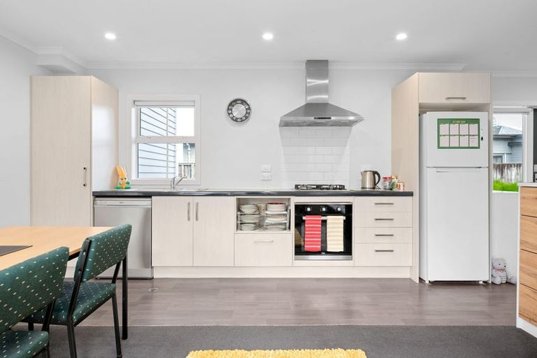 Photo of property in 2/79 Carrington Avenue, Silverdale, Hamilton, 3216