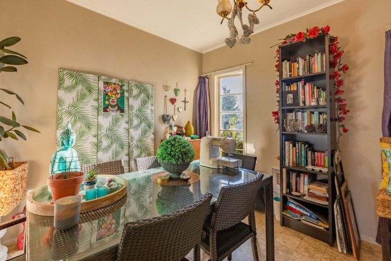 Photo of property in 800 Clive Street, Akina, Hastings, 4122