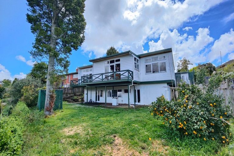 Photo of property in 16 Callard Place, Riverlea, Hamilton, 3216