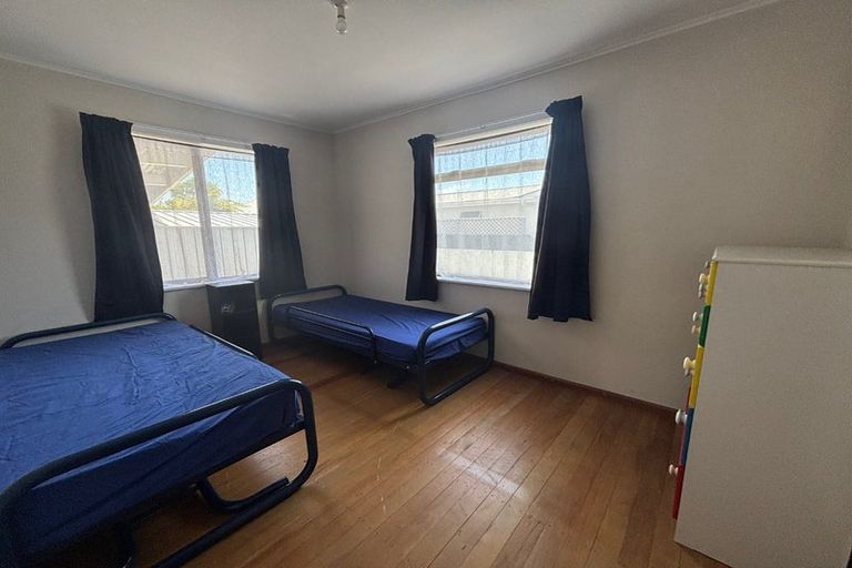 Photo of property in 115 King Street, Taradale, Napier, 4112