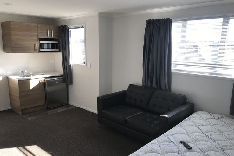 Photo of property in 1/30 Beatty Street, Melville, Hamilton, 3206