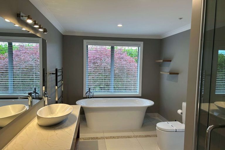 Photo of property in 198 State Highway 2 North, Bethlehem, Tauranga, 3110