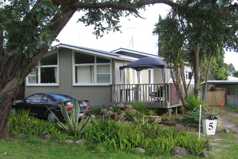 Photo of property in 5 Simpson Road, Ranui, Auckland, 0612