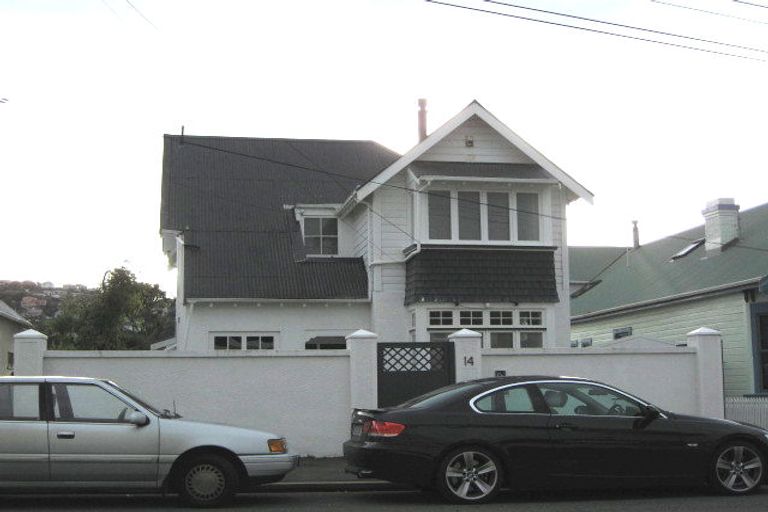 Photo of property in 14 Bedford Street, Saint Clair, Dunedin, 9012