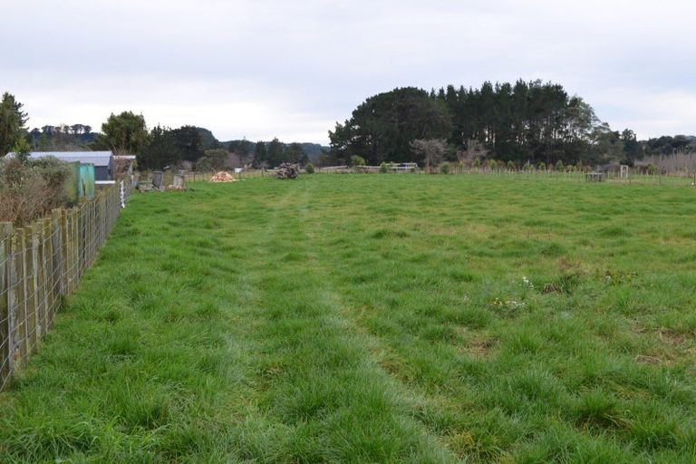 Photo of property in 2 Cullen Street, Eketahuna, 4900