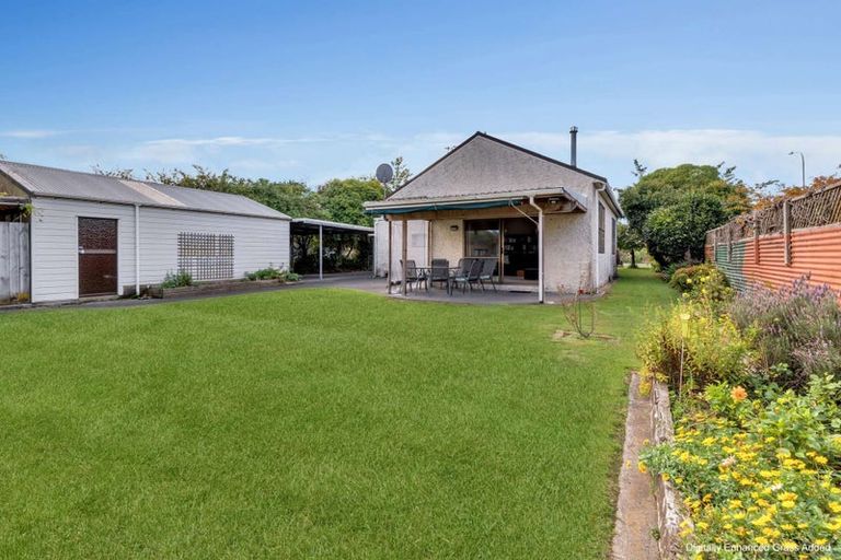 Photo of property in 87 Queen Street West, Levin, 5510