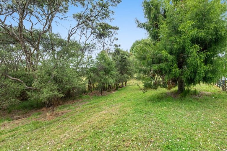 Photo of property in 414 Kaipara Coast Highway, Helensville, Kaukapakapa, 0871