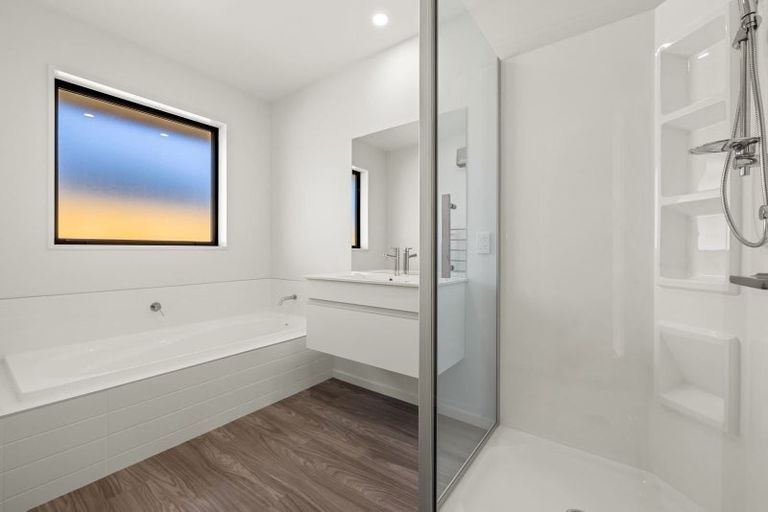 Photo of property in 16 Sanders Way, Rolleston, 7614