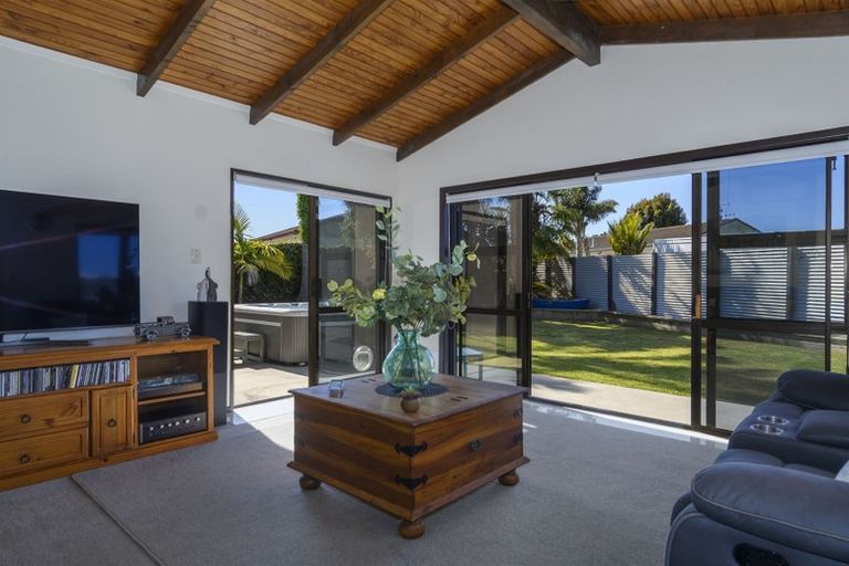 Photo of property in 139 Windermere Drive, Poike, Tauranga, 3112