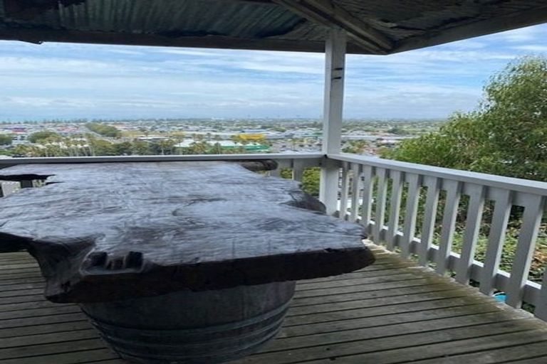 Photo of property in 38 Cameron Road, Bluff Hill, Napier, 4110