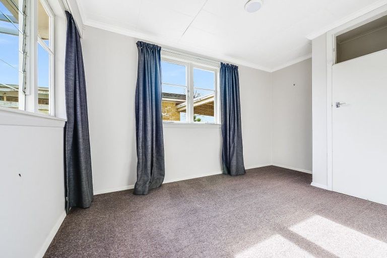 Photo of property in 5 Forsyth Street, St Andrews, Hamilton, 3200