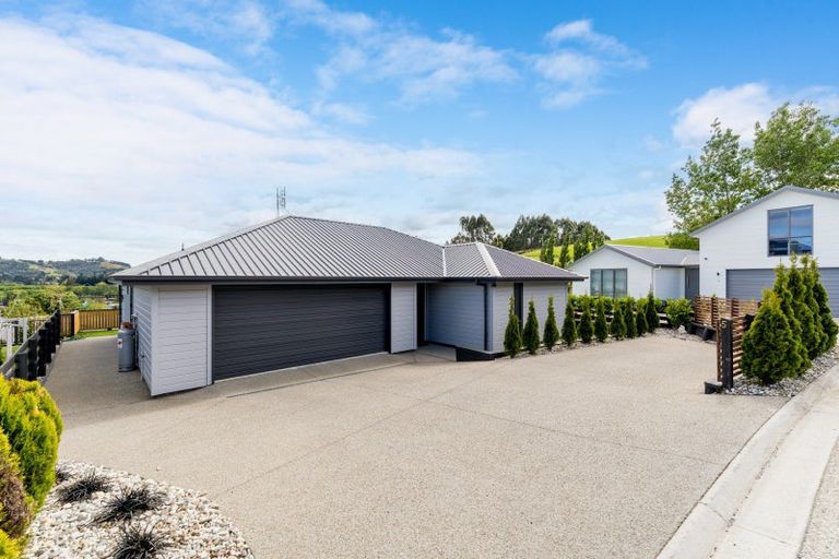 Photo of property in 5 Ella Lane, Green Island, Dunedin, 9018