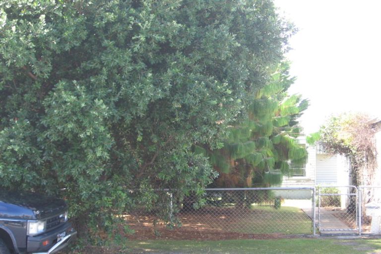 Photo of property in 41 Gulf View Road, Murrays Bay, Auckland, 0630