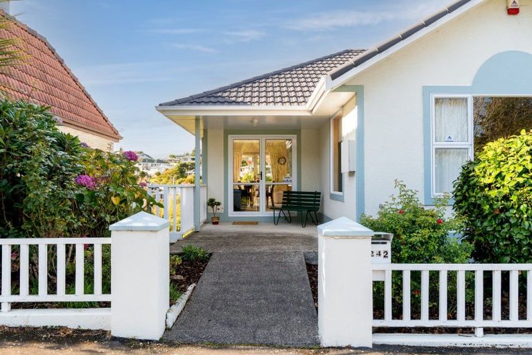 Photo of property in 242 Helensburgh Road, Helensburgh, Dunedin, 9010