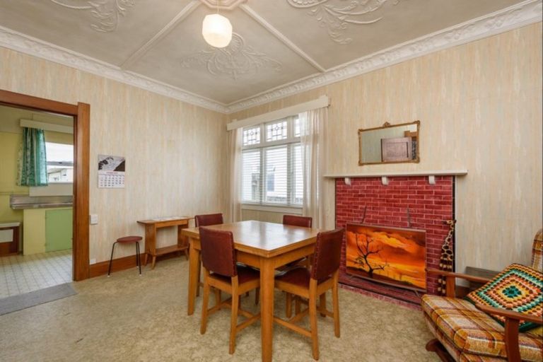 Photo of property in 16 Liverpool Street, Miramar, Wellington, 6022