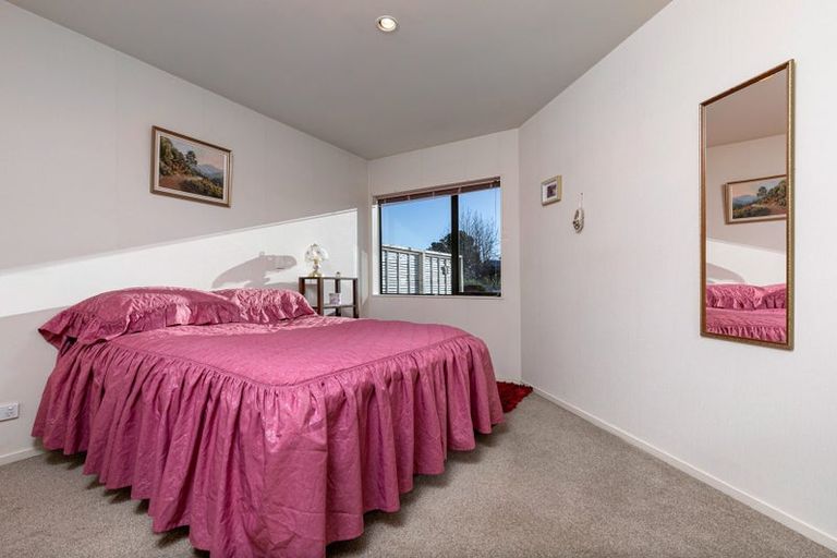 Photo of property in 35/169 Sturges Road, Henderson, Auckland, 0612