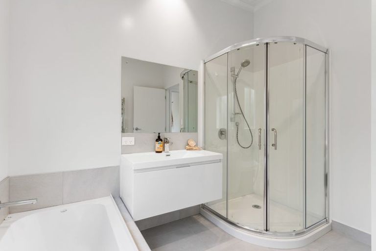 Photo of property in 99 Vista Paku, Pauanui, Hikuai, 3579