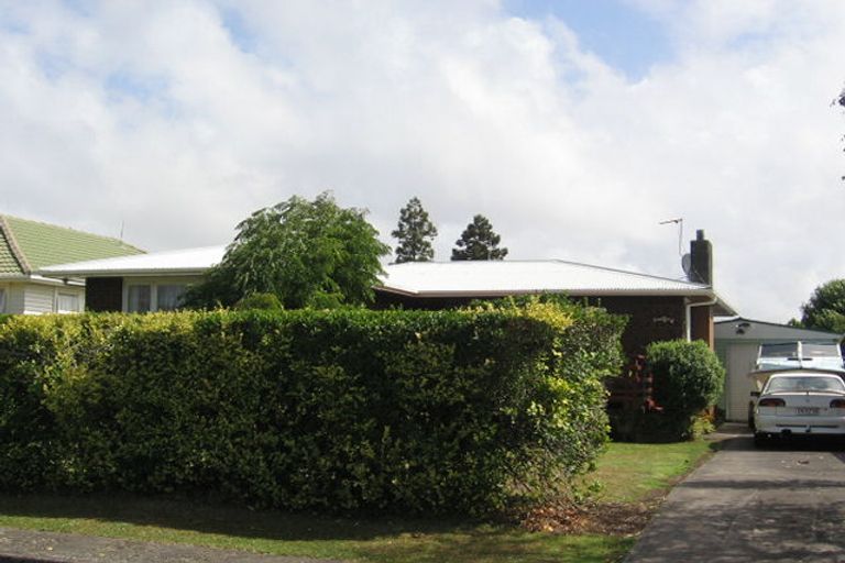 Photo of property in 20 Tamariki Avenue, Kelston, Auckland, 0602
