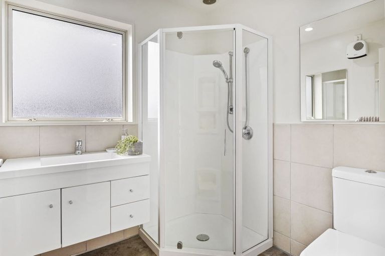 Photo of property in 62 Wattle Drive, New Brighton, Christchurch, 8083